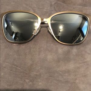 Guess Mirrored Sunglasses